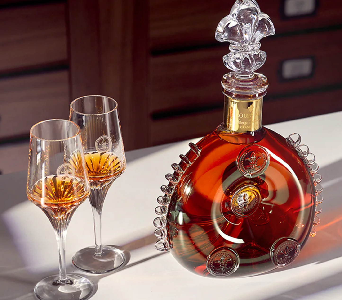 RÉMY MARTIN LOUIS XIII : The Classic Decanter