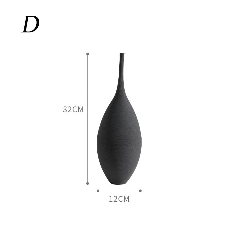 Ceramic Vase Black and White color