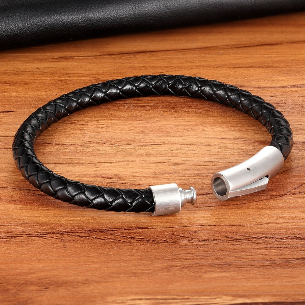 Classic Style Men Leather Bracelet Simple Black Stainless Steel Button Hand-woven Jewelry