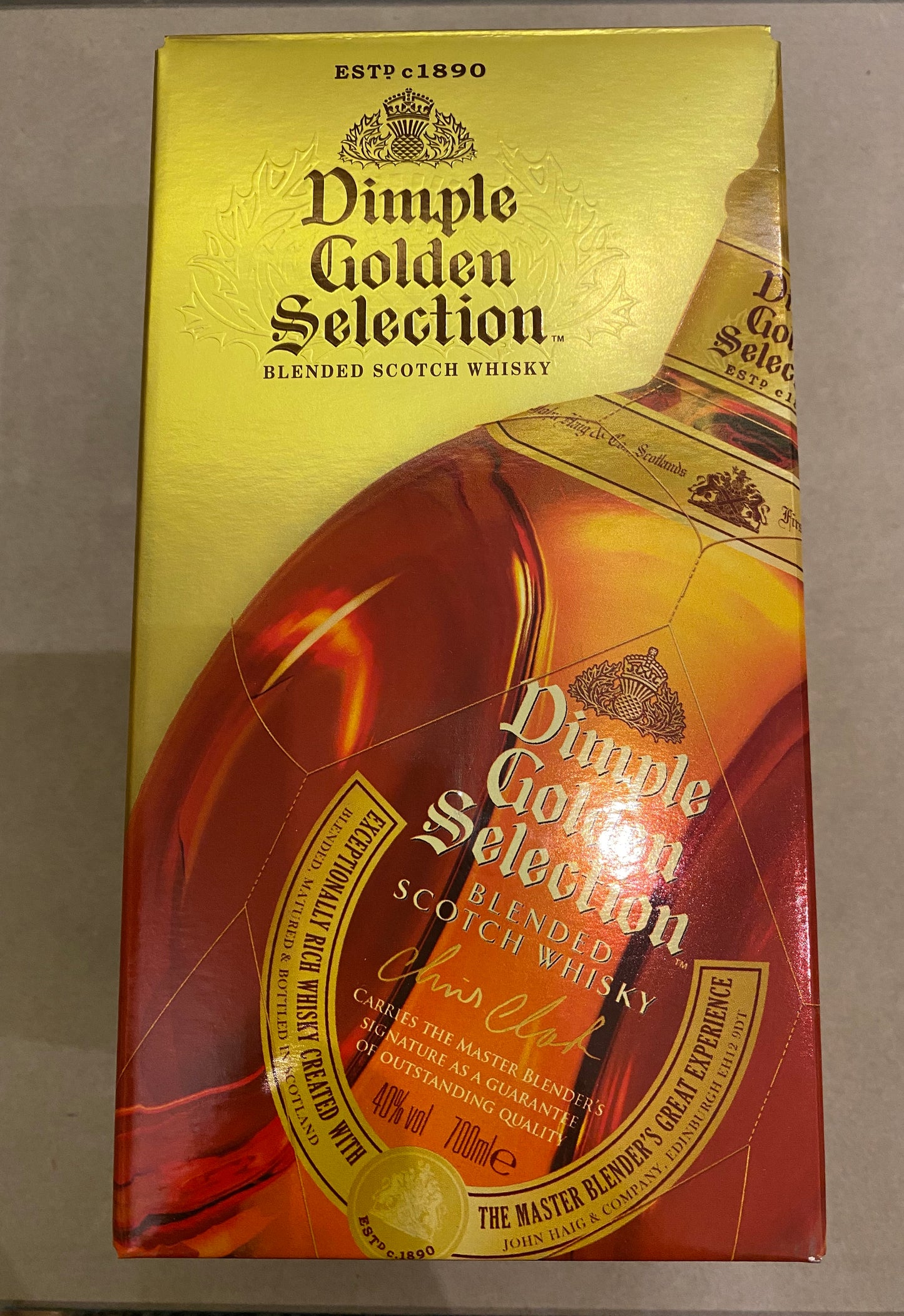 Dimple Golden Selection Blended scotch Whisky