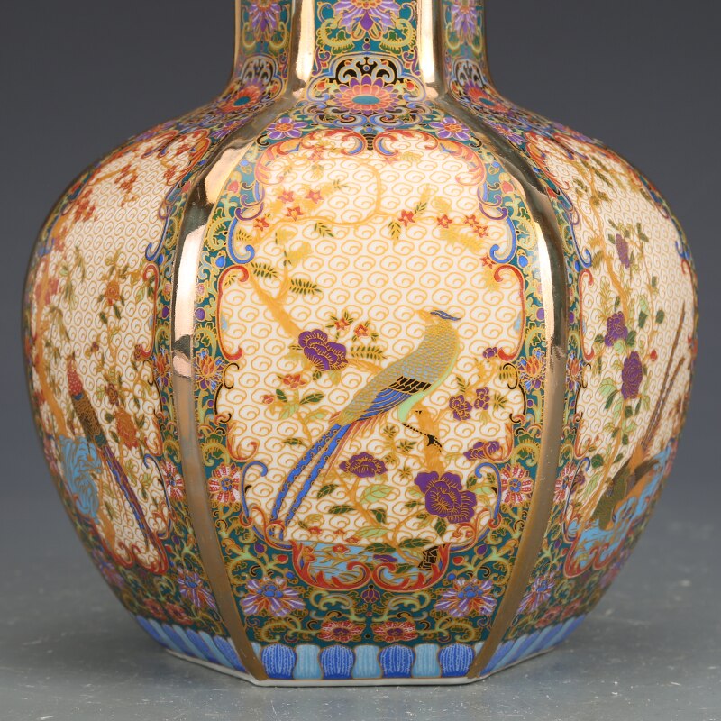 Porcelain Antiqued Distress Chinese Decoration Vase Homedecoration